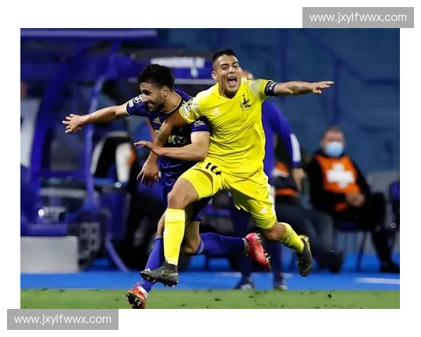 欧联杯是否会因疫情暂停赛季赛事分析及未来发展趋势探讨